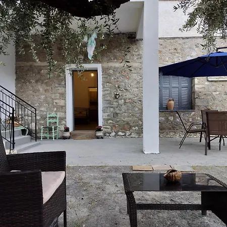 Apartamento Almia Kotronas Exterior foto